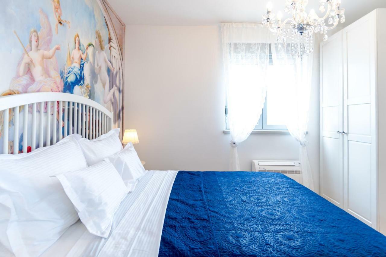 Tajla Guest house *