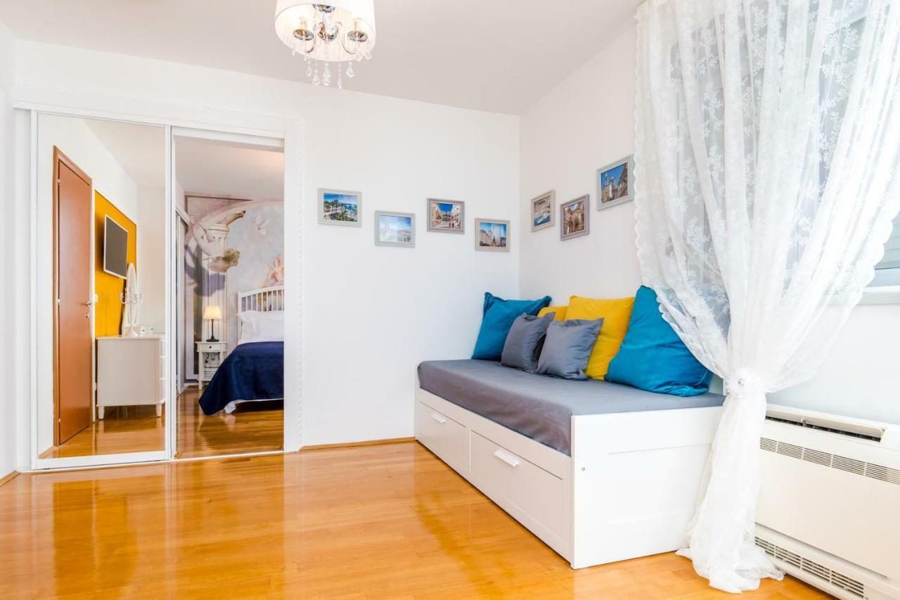 Guest house Tajla